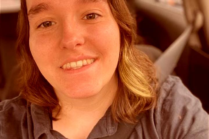 Elizabeth, 20 — Escort in Otterbein, United States