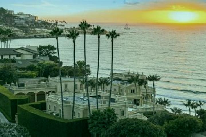 Elizabeth, 20 — Escort in San Diego la Huerta, Mexico