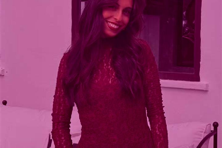 Elizabeth, 20 — Escort in Serra San Bruno, Italy