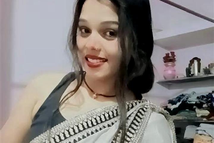 Elizabeth, 20 — Escort in Shahdol, India