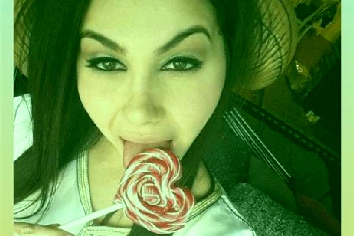 Elizabeth, 20 — Escort in Temorlorong, Indonesia