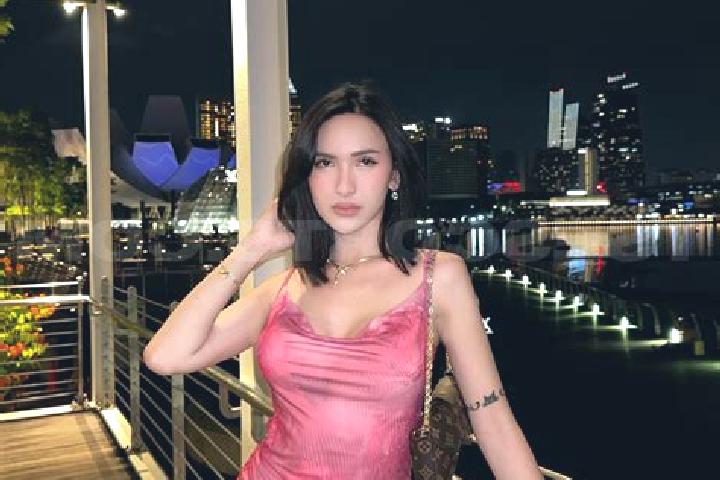 Elizabeth, 20 — Escort in The Rock, Australia