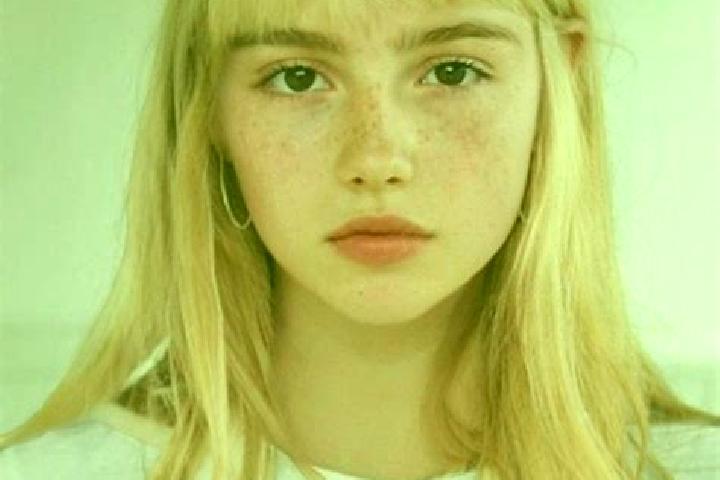 Elizabeth, 21, a blonde brown-eyed caribbean companion based in Ulucanlar. Offering Roleplay, Striptease. Available for incall and outcall, day and evening d...