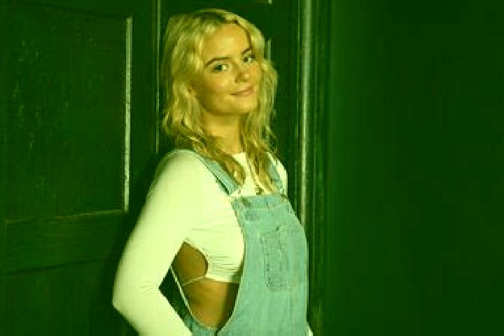 Elizabeth, 21, a blonde dark-eyed indian companion based in Baumata. Offering Roleplay, Party Girl, Travel Companion. Available for incall and outcall, overn...