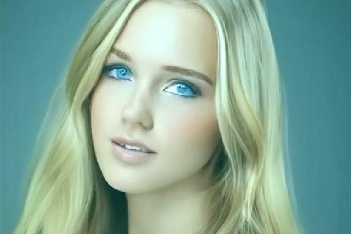 Elizabeth, 21, a chestnut blue-eyed slavic companion based in Mountain Pine. Offering Erotic Massage, Prostate Massage, Tantra, Party Girl. Available for inc...