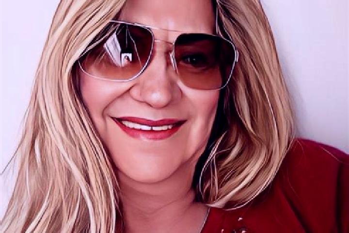 Elizabeth, 21 — Escort in Eiras, Portugal