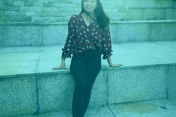 Elizabeth, 21 — Escort in Jielin, China