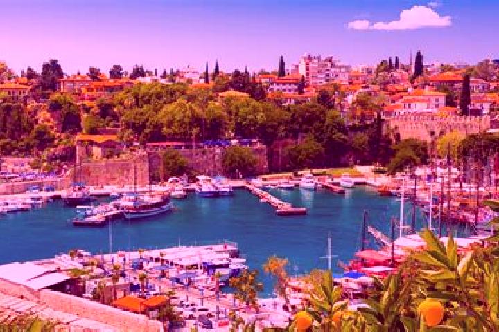 Elizabeth, 21 — Escort in Okurcalar, Turkey