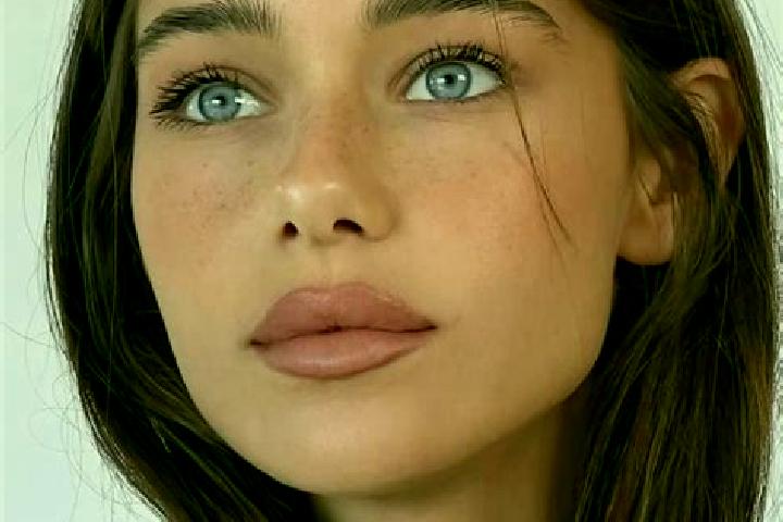 Elizabeth, 22, a brunette brown-eyed caribbean companion based in Sainte-Jeanne-d Arc. Offering 69, GFE, Roleplay, Overnight. Available for incall and outcal...