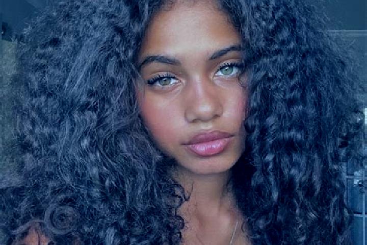 Elizabeth, 22, a chestnut blue-eyed ebony companion based in Lake Argyle. Offering Girlfriend Experience, BDSM, GFE, Domination. Available for incall and out...