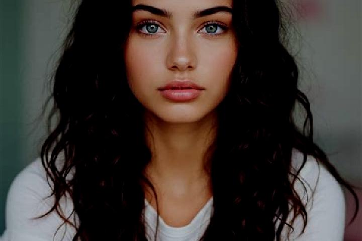 Elizabeth, 22, a dark blonde amber-eyed mediterranean companion based in Abraco. Offering Domination, Massage, Party Girl. Available for incall and outcall, ...