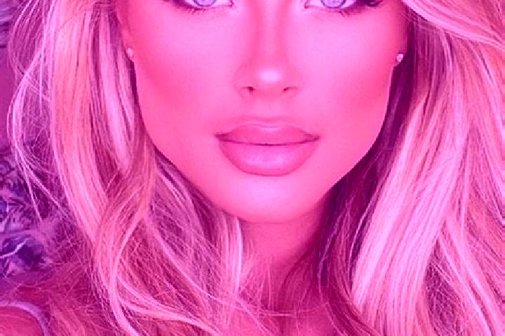 Elizabeth, 22, a dark blonde hazel-eyed latina companion based in Haoti. Offering 69, GFE, BDSM. Available for incall and outcall, overnight bookings available.