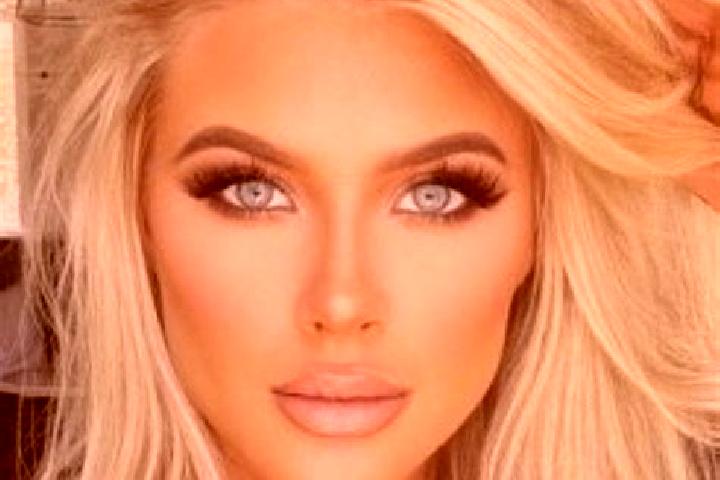 Elizabeth, 22, a platinum blonde brown-eyed indian companion based in Jining. Offering Erotic Massage, Roleplay, GFE, A-Level, Striptease. Available for inca...