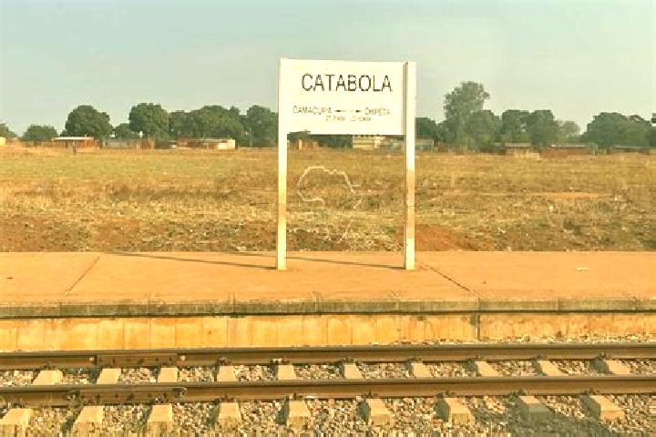 Elizabeth, 22 — Escort in Catabola, Angola