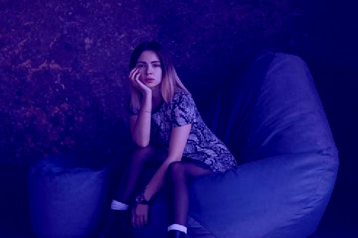 Elizabeth, 22 — Escort in Hartoape, Romania