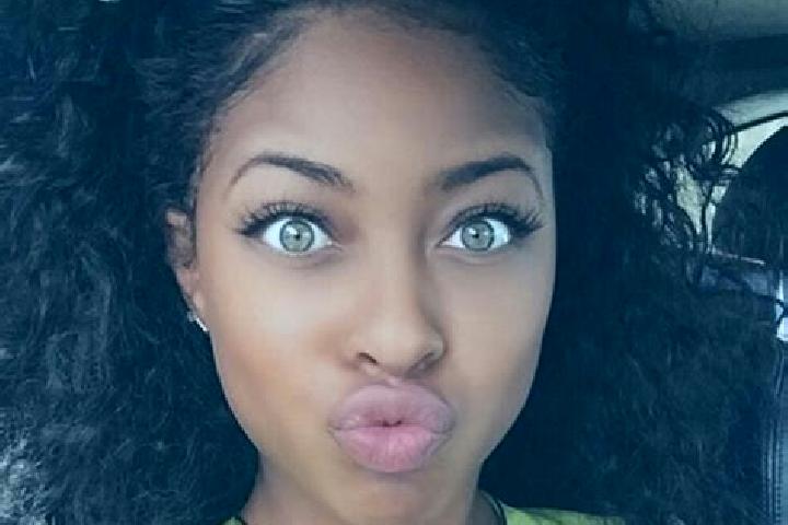 Elizabeth, 23, a black green-eyed ebony companion based in Hulin. Offering Massage, Striptease, Couples, A-Level. Available for incall and outcall, day and e...
