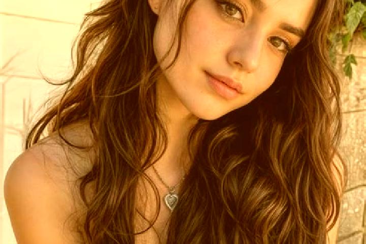 Elizabeth, 23, a chestnut hazel-eyed european companion based in Modlniczka. Offering Prostate Massage, Overnight. Available for incall and outcall, day and ...