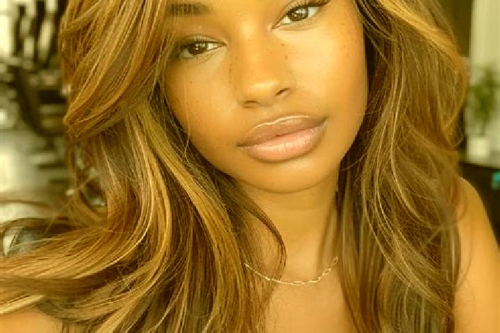 Elizabeth, 23, a dark blonde brown-eyed middle eastern companion based in Sainte-Anne. Offering OWO, GFE, BDSM, Striptease, Roleplay. Available for incall an...