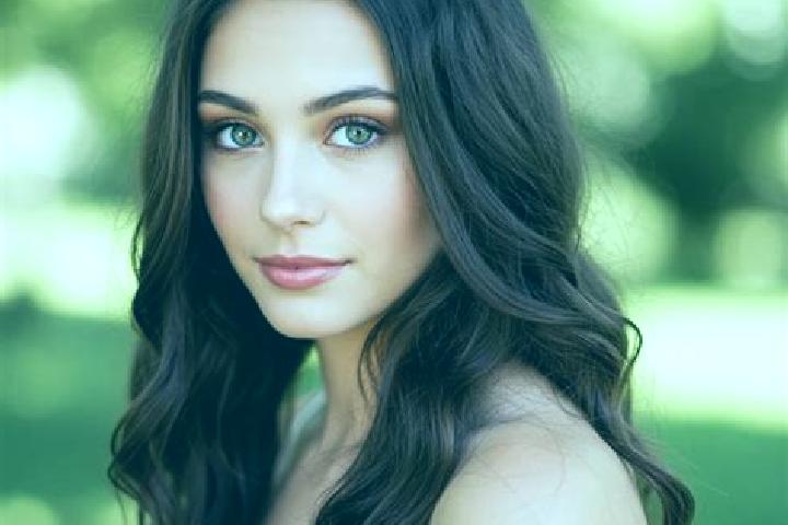 Elizabeth, 23, a dark blonde hazel-eyed caribbean companion based in Monticello Conte Otto. Offering Erotic Massage, Deep French Kissing, Overnight. Availabl...