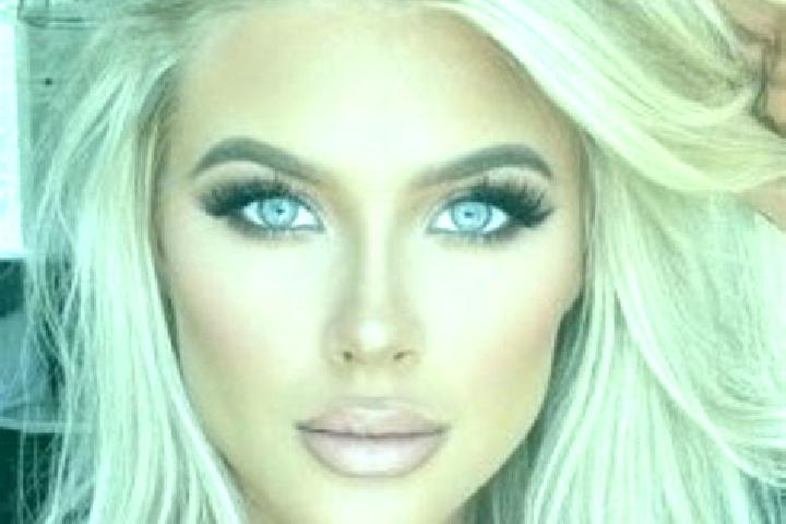 Elizabeth, 23, a platinum blonde brown-eyed latina companion based in Nenas. Offering Dinner Date, Tantra, BDSM, Couples. Available for incall and outcall, o...