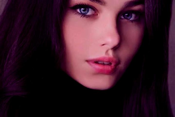 Elizabeth, 23, a red dark-eyed caucasian companion based in Perach. Offering Dinner Date, A-Level, Striptease. Available for incall and outcall, day and even...