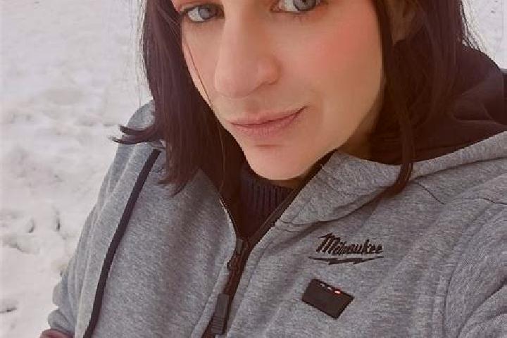 Elizabeth, 23 — Escort in L Amoreaux, Canada