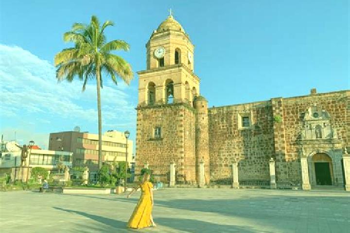 Elizabeth, 23 — Escort in Mexpan, Mexico