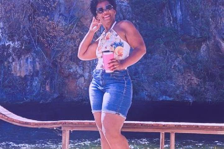 Elizabeth, 23 — Escort in Montalvania, Brazil