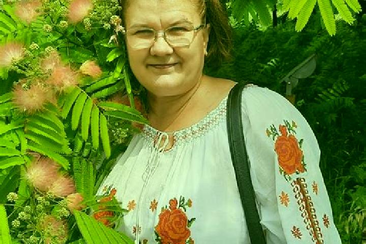 Elizabeth, 23 — Escort in Padina Matei, Romania