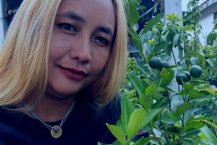 Elizabeth, 23 — Escort in Sambirejo, Indonesia