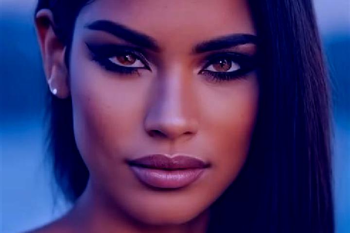 Elizabeth, 24, a black grey-eyed latina companion based in Allinge. Offering Overnight, Roleplay, Striptease. Available for incall and outcall, day and eveni...