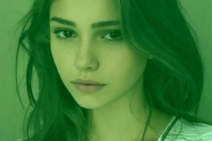 Elizabeth, 24, a dark blonde grey-eyed slavic companion based in Kariega. Offering GFE, OWO, CIM. Available for incall and outcall, day and evening dates.