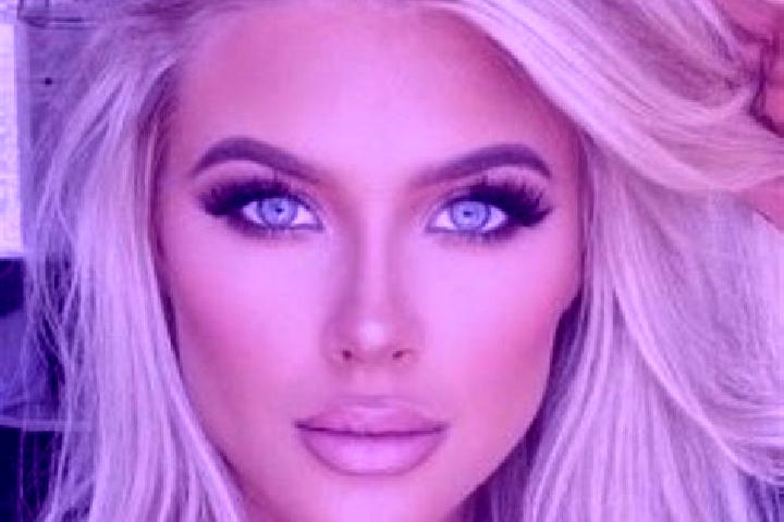 Elizabeth, 24, a platinum blonde brown-eyed european companion based in Fasano. Offering Striptease, Erotic Massage, Massage, Roleplay, GFE. Available for in...