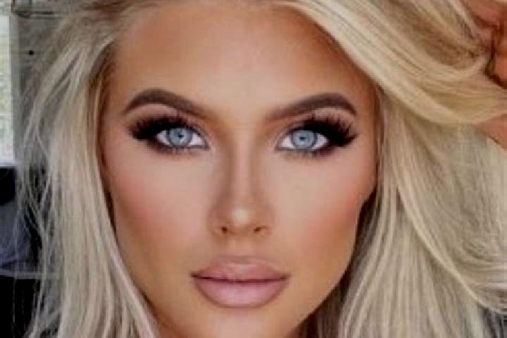 Elizabeth, 24, a platinum blonde dark-eyed caribbean companion based in Sid. Offering BDSM, A-Level, Overnight. Available for incall and outcall, day and eve...