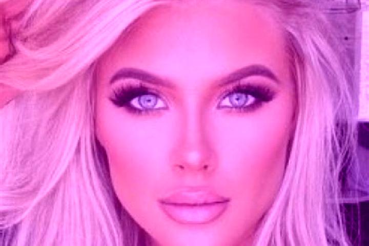 Elizabeth, 24, a platinum blonde dark-eyed ebony companion based in Chimbo. Offering A-Level, Deep French Kissing, Striptease, Girlfriend Experience, Rolepla...