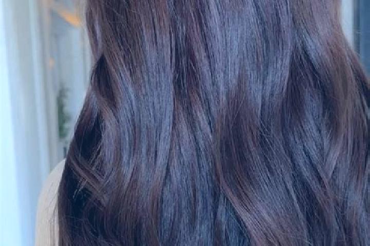 Elizabeth, 24, a red brown-eyed ebony companion based in Oued Amlil. Offering A-Level, Striptease, GFE. Available for incall and outcall, day and evening dates.