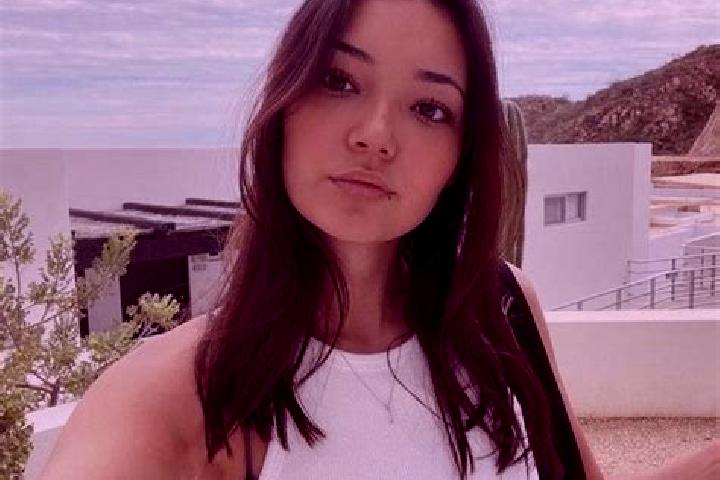 Elizabeth, 24 — Escort in Barajas, Mexico