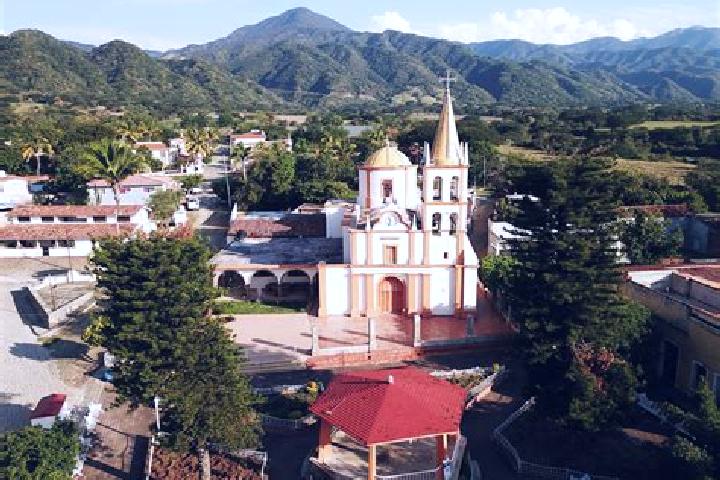 Elizabeth, 24 — Escort in Canas, Mexico