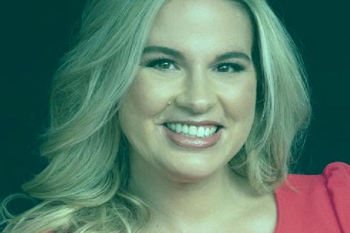 Elizabeth, 24 — Escort in Center Valley, United States