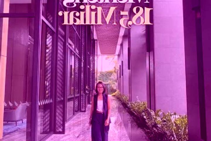Elizabeth, 24 — Escort in Gondang, Indonesia