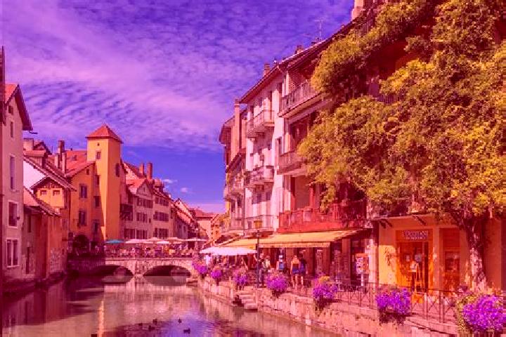 Elizabeth, 24 — Escort in Juziers, France
