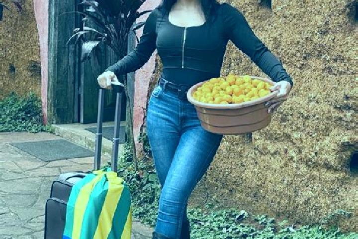 Elizabeth, 24 — Escort in Monteiro, Brazil
