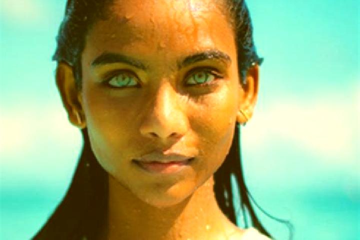 Elizabeth, 25, a black blue-eyed indian companion based in Chomerac. Offering Travel Companion, BDSM, Girlfriend Experience. Available for incall and outcall...