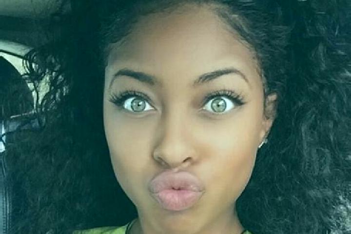 Elizabeth, 25, a black green-eyed ebony companion based in Hackettstown. Offering Couples, A-Level, GFE, Tantra, Duos. Available for incall and outcall, over...