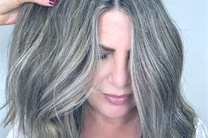 Elizabeth, 25, a dark blonde grey-eyed ebony companion based in Great River. Offering Prostate Massage, Massage, Party Girl. Available for incall and outcall...