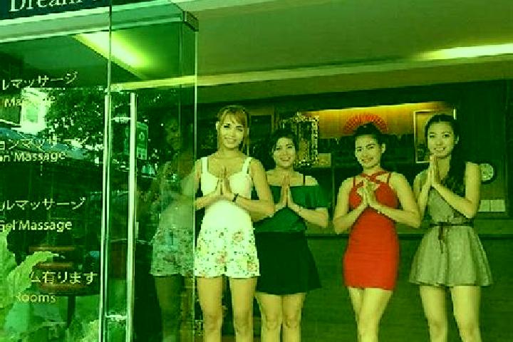 Elizabeth, 25, a red dark-eyed asian companion based in Cornatel. Offering Massage, CIM, Prostate Massage, Striptease, Couples. Available for incall and outc...