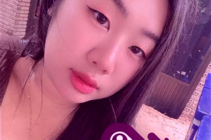 Elizabeth, 25 — Escort in At Samat, Thailand