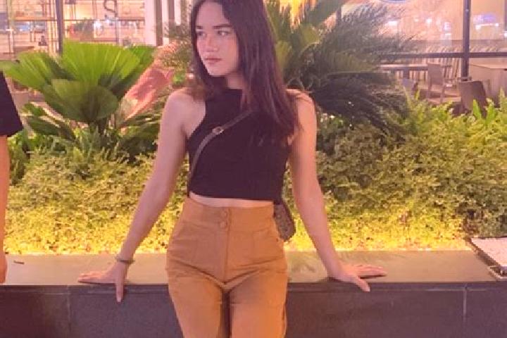 Elizabeth, 25 — Escort in Ban Mai Khao, Thailand