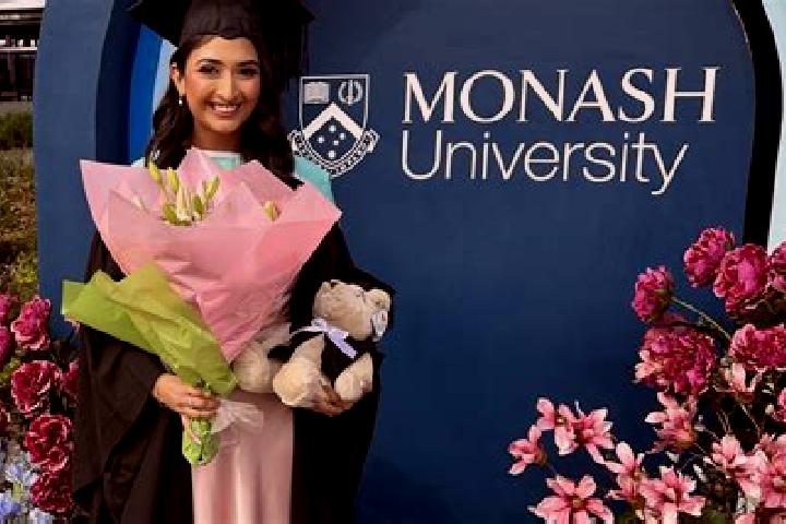 Elizabeth, 25 — Escort in Monash, Australia