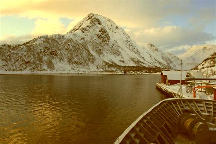 Elizabeth, 25 — Escort in Oksfjord, Norway